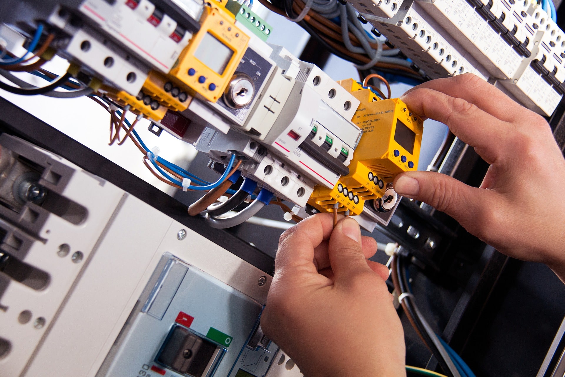Sicurezza elettrica degli impianti domestici: tutto quello che devi sapere